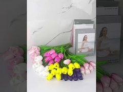 Trong kho, chúng tôi cung cấp hoa tulip cao cấp, hoa nhân tạo PU trang trí, hoa nhân tạo tulip