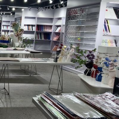 Mua Vàng PE chống nước giấy bọc hoa 2025 phong cách trực tiếp từ bán buôn sản xuất trực tuyến