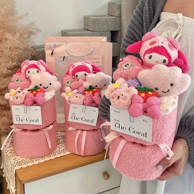 Giá tốt. 520 quà sinh nhật ngày Valentine cho bé gái Kuromi Sanrio búp bê phim hoạt hình búp bê hoa trực tuyến