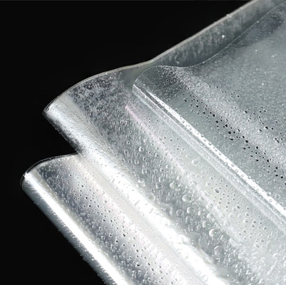 Giá tốt. Bán bán buôn cellophane chống bụi trong suốt, giấy bọc quà tặng hoa, giấy nhựa chống nước, vật liệu đóng gói cửa hàng hoa trực tuyến