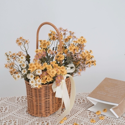 Giá tốt. Hoa mùa thu mô phỏng đơn nhỏ Daisy trang trí nhà bàn ăn bó hoa trang trí vật phẩm bắn prop trực tuyến