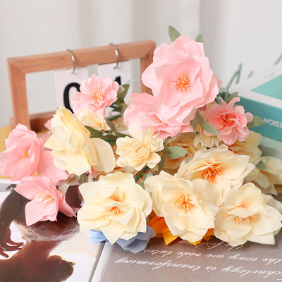 Giá tốt. Đồ bán buôn của Three Head Western Narcissus Hoa mô phỏng Đám cưới Vật liệu hoa lụa Hoa lụa Đám cưới Floor Flower Arrangement Hoa giả Đồ trang trí hoa của nhà sản xuất trực tuyến