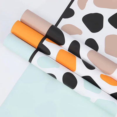 Giá tốt. Giấy đóng gói hoa giraffe Nhựa chống nước Chất đúc in đặc biệt giấy sáp trực tuyến
