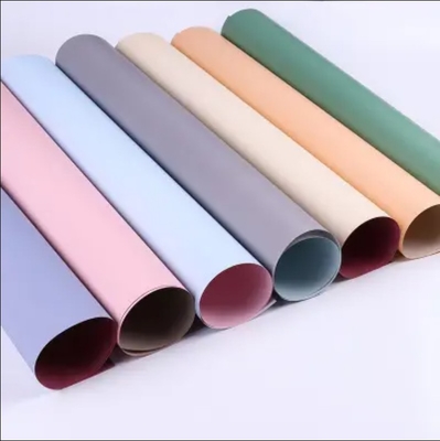 Giá tốt. Hơn 50 màu giấy bọc hoa nhựa 58 * 58cm Cho Ouya bọc xà phòng trực tuyến