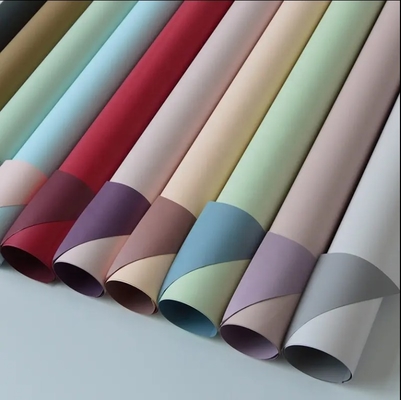 Giá tốt. 58CM * 58CM giấy bọc chống nước tùy chỉnh hộp quà đóng gói cho hoa tươi trực tuyến