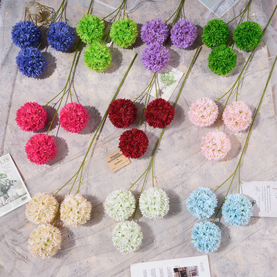 Giá tốt. Pompom mô phỏng hoa hoa giả để sắp xếp sàn đám cưới, trang trí cảnh quan cao cấp cho thiết lập đám cưới trực tuyến