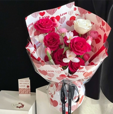 Giá tốt. Ngày Valentine, tình yêu trong trái tim, giấy Yuyin, bó hoa, giấy đóng gói dày chống nước, giấy nghệ thuật hoa, vật liệu đóng gói cửa hàng hoa trực tuyến