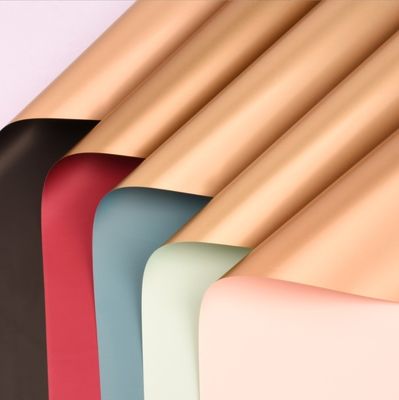 Giá tốt. Bán trực tiếp của nhà máy dòng hạng sang nhẹ giấy vàng hai mặt vật liệu hoa, giấy bọc hoa theo phong cách Hàn Quốc, giấy bọc cửa hàng hoa trực tuyến