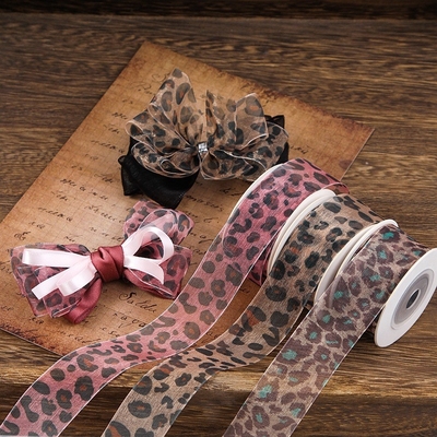 Giá tốt. Leopard in tuyết ruy băng DIY thủ công tóc vòm phụ kiện dệt ruy băng mũ rơm dây giày làm phụ kiện hộp quà đóng gói ruy băng trực tuyến