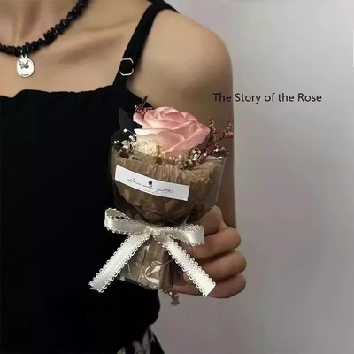 Giá tốt. Ins style mini pocket meeting small bouquet of roses simulation flower birthday gift Mother's Day 520 love Gift for People's Day trực tuyến