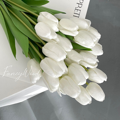 Giá tốt. Simulated bouquet with moisturizing touch, tulip high-end flower arrangement, living room cake decoration, fake flower decoration, dried flowers trực tuyến