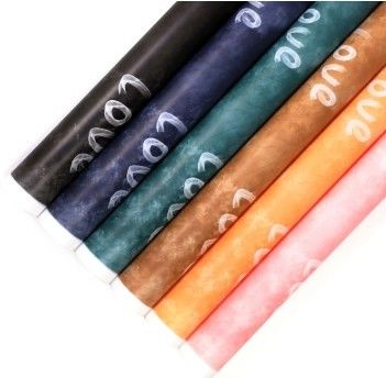 Giá tốt. Giấy Nuosha Tình yêu Không dấu vết Không thấm nước Hoa giấy đóng gói hoa trực tuyến