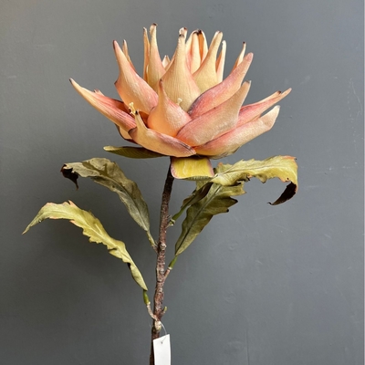 Giá tốt. Simulated flower Golden lotus Emperor designer style home decoration phòng mô hình live streaming phòng trang trí mềm bàn hoa trực tuyến