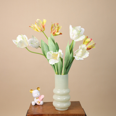 Giá tốt. Thực tế thủ công hoa tulip mô phỏng hoa Bonsai cho trang trí nhà và chụp ảnh đám cưới đồ đạc trong nhiều màu sắc trực tuyến