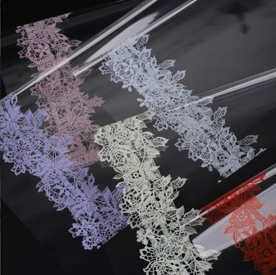 Giá tốt. Bán bán buôn bó hoa ngày Valentine, giấy bọc renda, phim chống nước, giấy hoa hình trái tim và vật liệu đóng gói hoa tươi trực tuyến