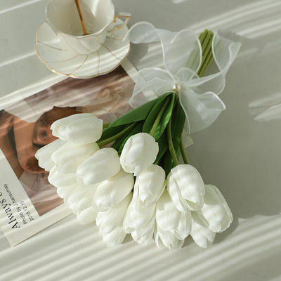 Giá tốt. Cây hoa tulip, hoa giả, hoa giả, trang trí phòng khách, sắp xếp hoa, hoa lụa, hoa nhựa, hoa bàn ăn, sắp xếp hoa trực tuyến