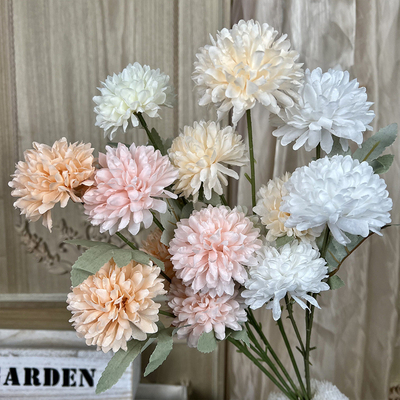 Giá tốt. 3-Headed Chrysanthemum Imitation Bouquet Truyền thống hoa cưới cao cấp chạm vào hoa lụa kết thúc trang trí phòng khách trang trí trực tuyến