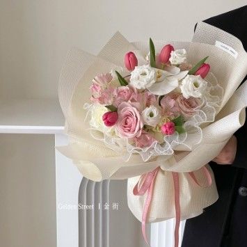 Giá tốt. Giấy gói hoa văn hoa kem nổi, giấy đặc biệt chống thấm nước trực tuyến