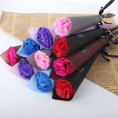 Giá tốt. Nhà sản xuất bán nóng Modern Sapon Flower Bouquet thủ công Kiểm soát nước chất lượng cao Ngày Valentine trực tuyến